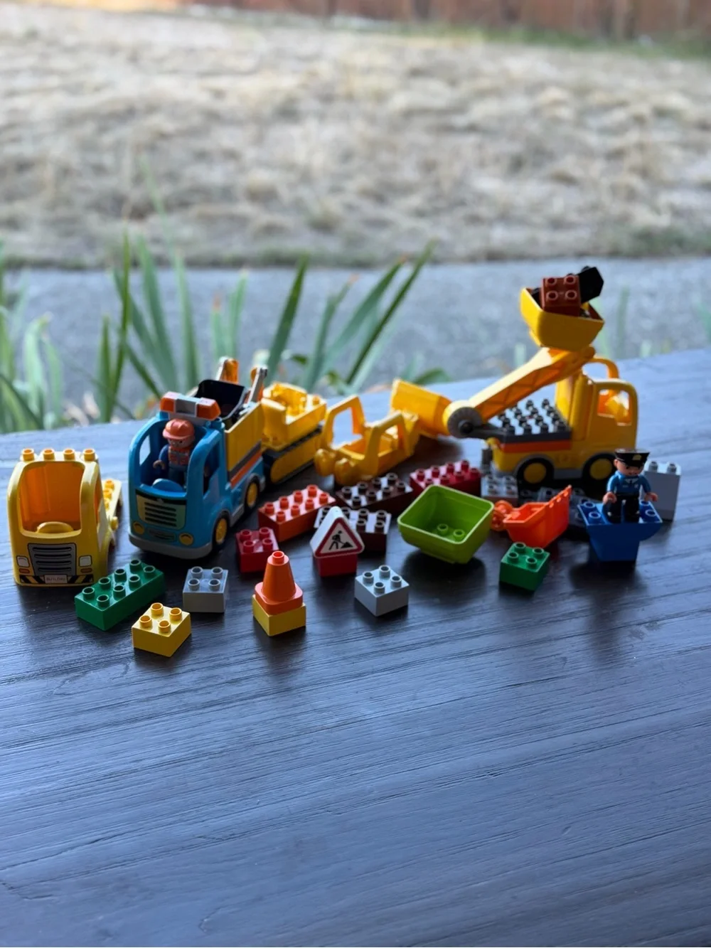 Lego Duplo a few sets and a lot of extras